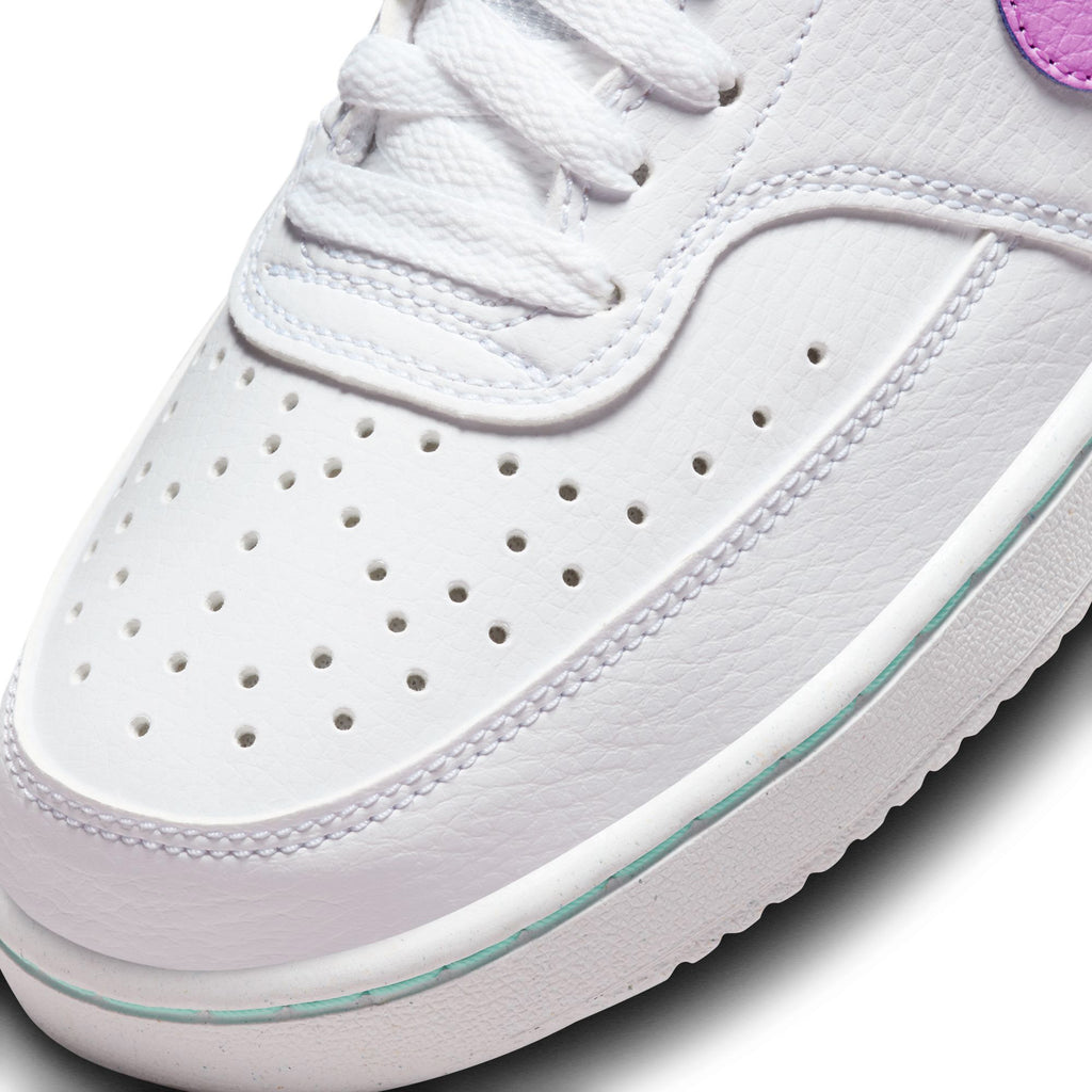 Court Vision sneakers