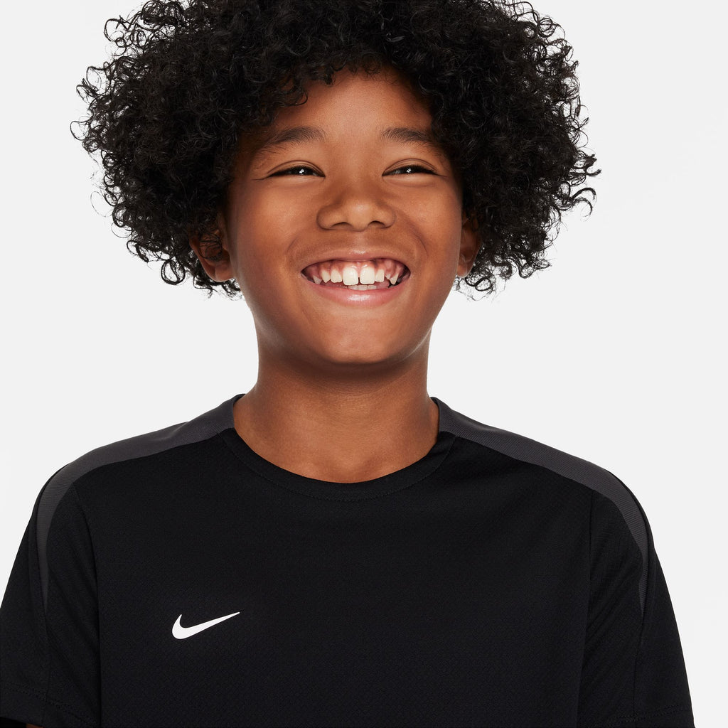 Dri-FIT Strike shirt