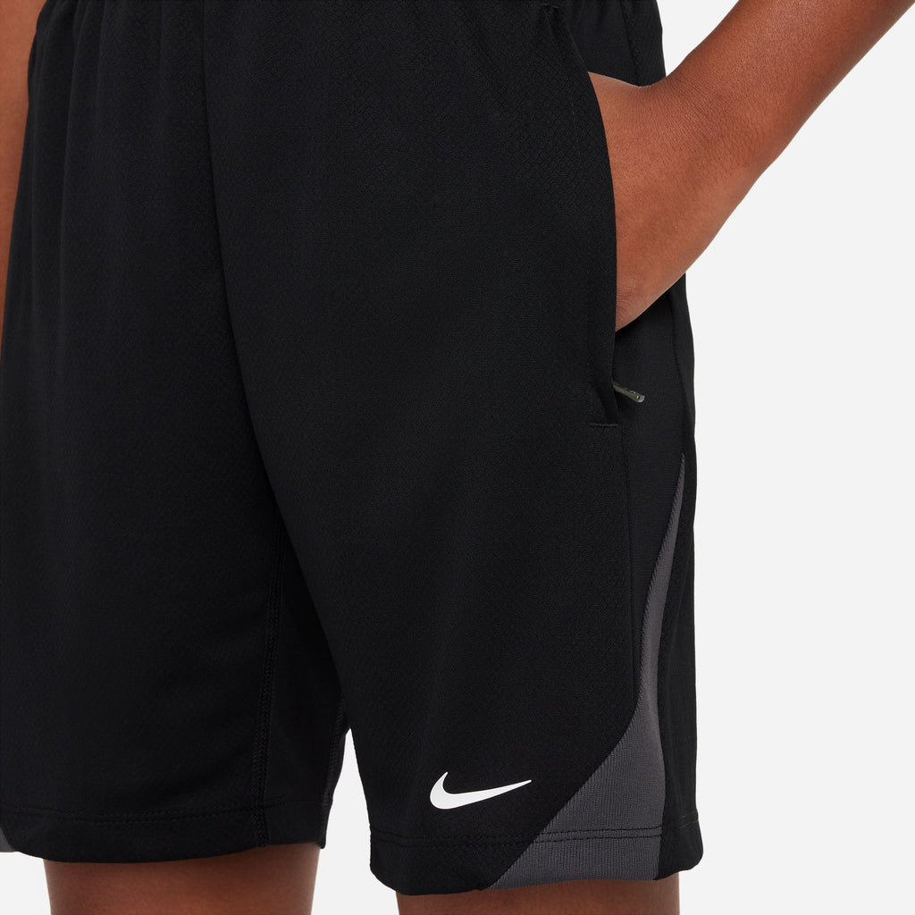 Dri-FIT Strike short