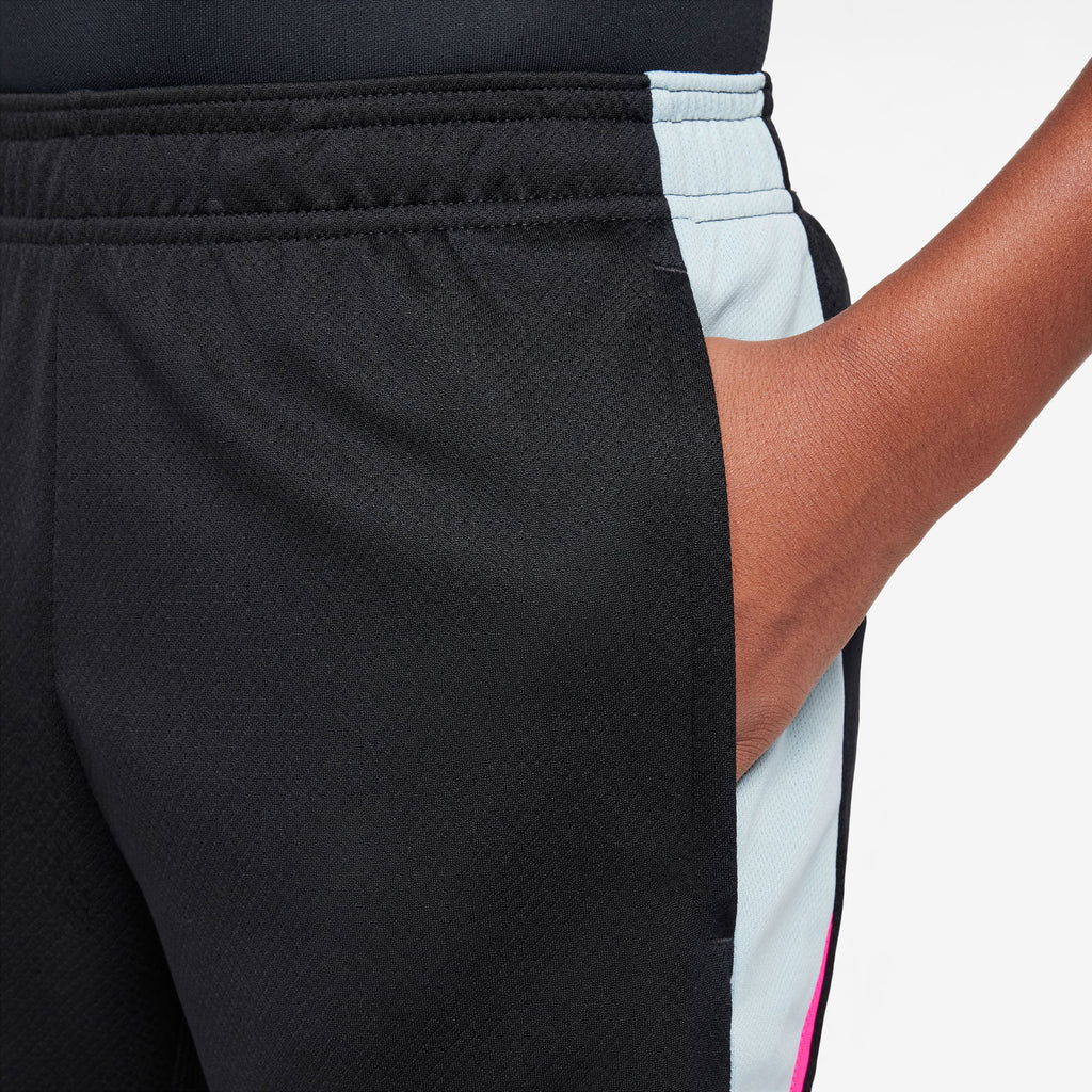 Dri-FIT Strike short