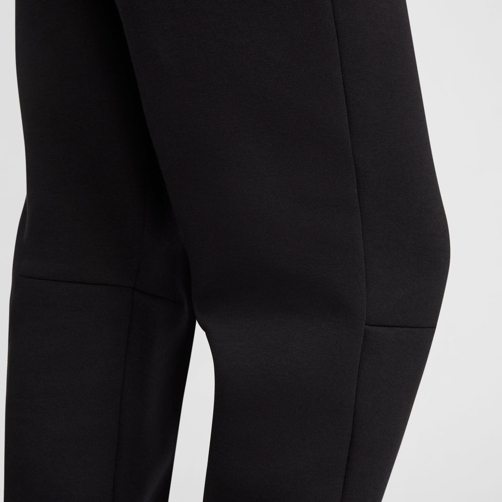 FC Barcelona Tech Fleece broek