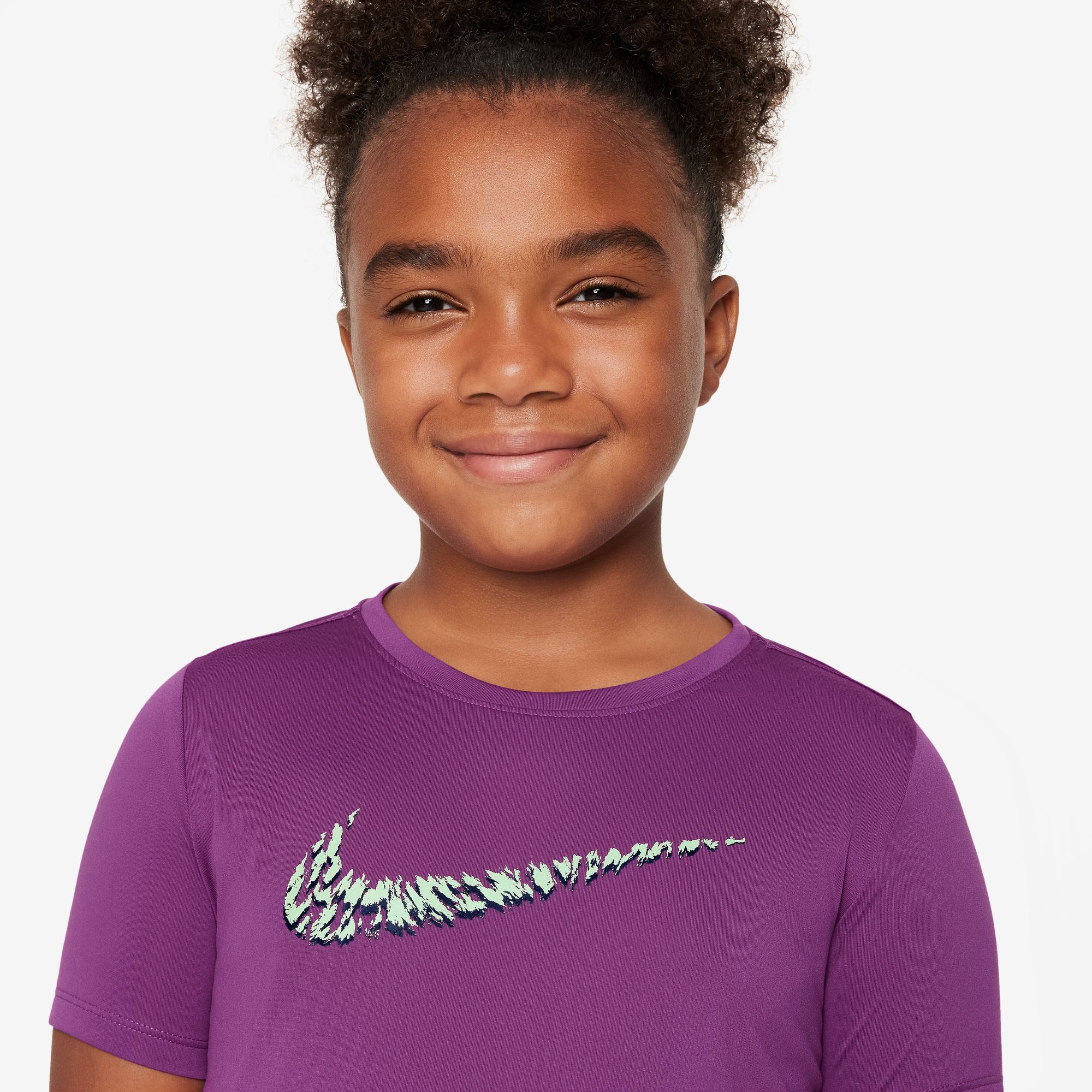 One shortsleeve shirt