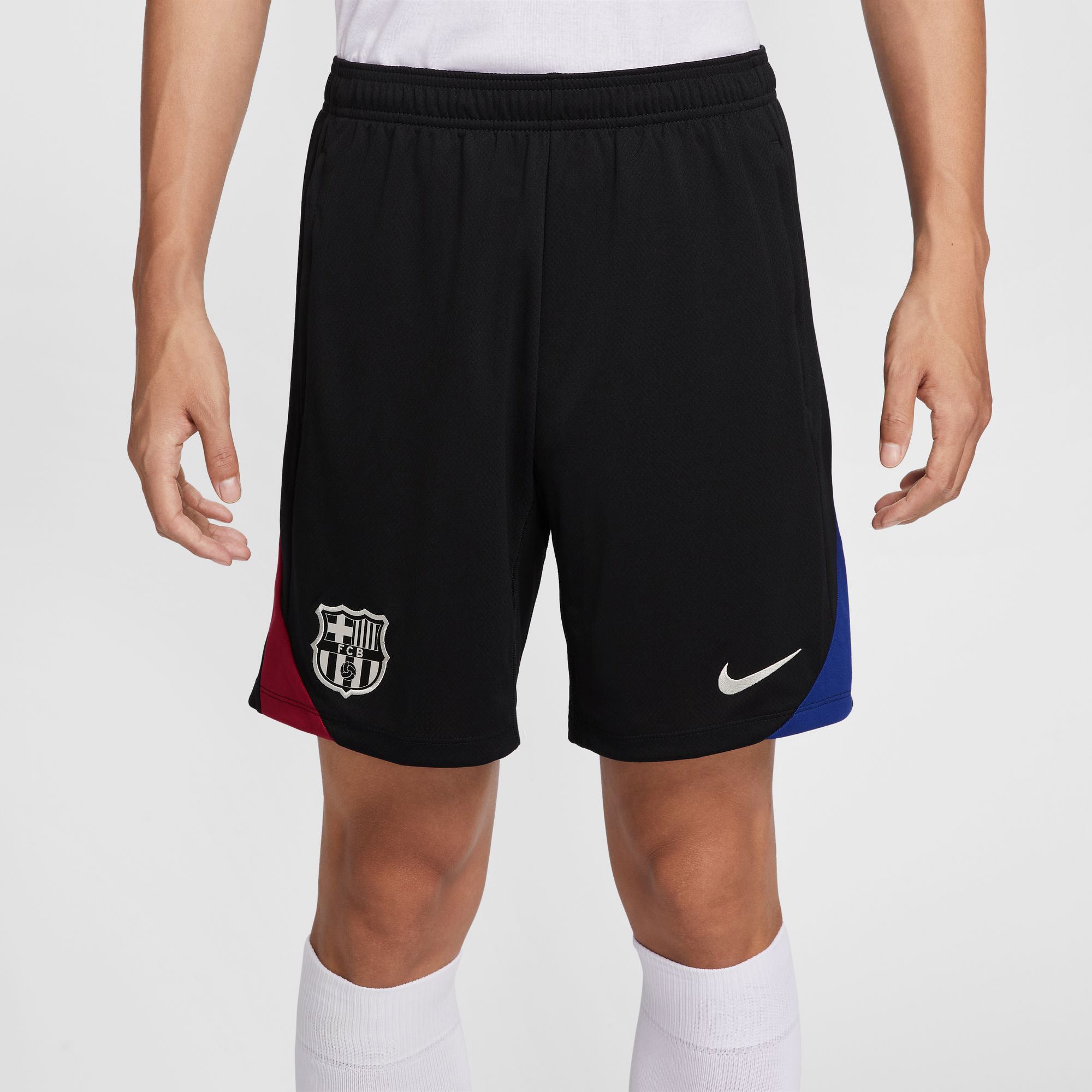 FC Barcelona Strike Knit short 24/25