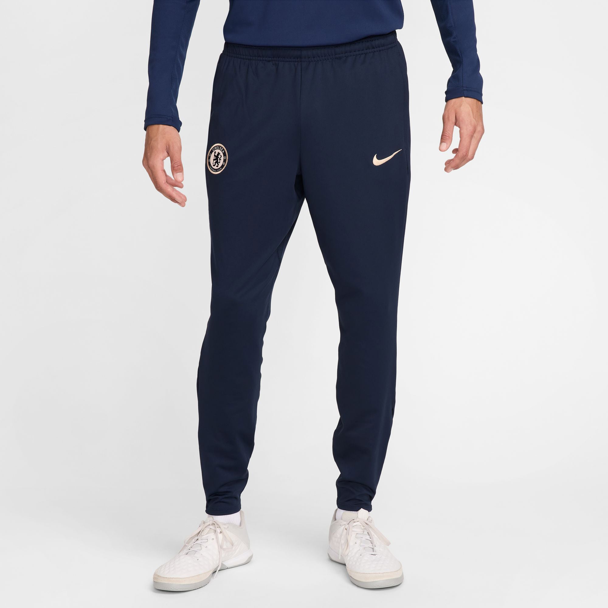 Chelsea FC Strike Knit trainingsbroek 24/25