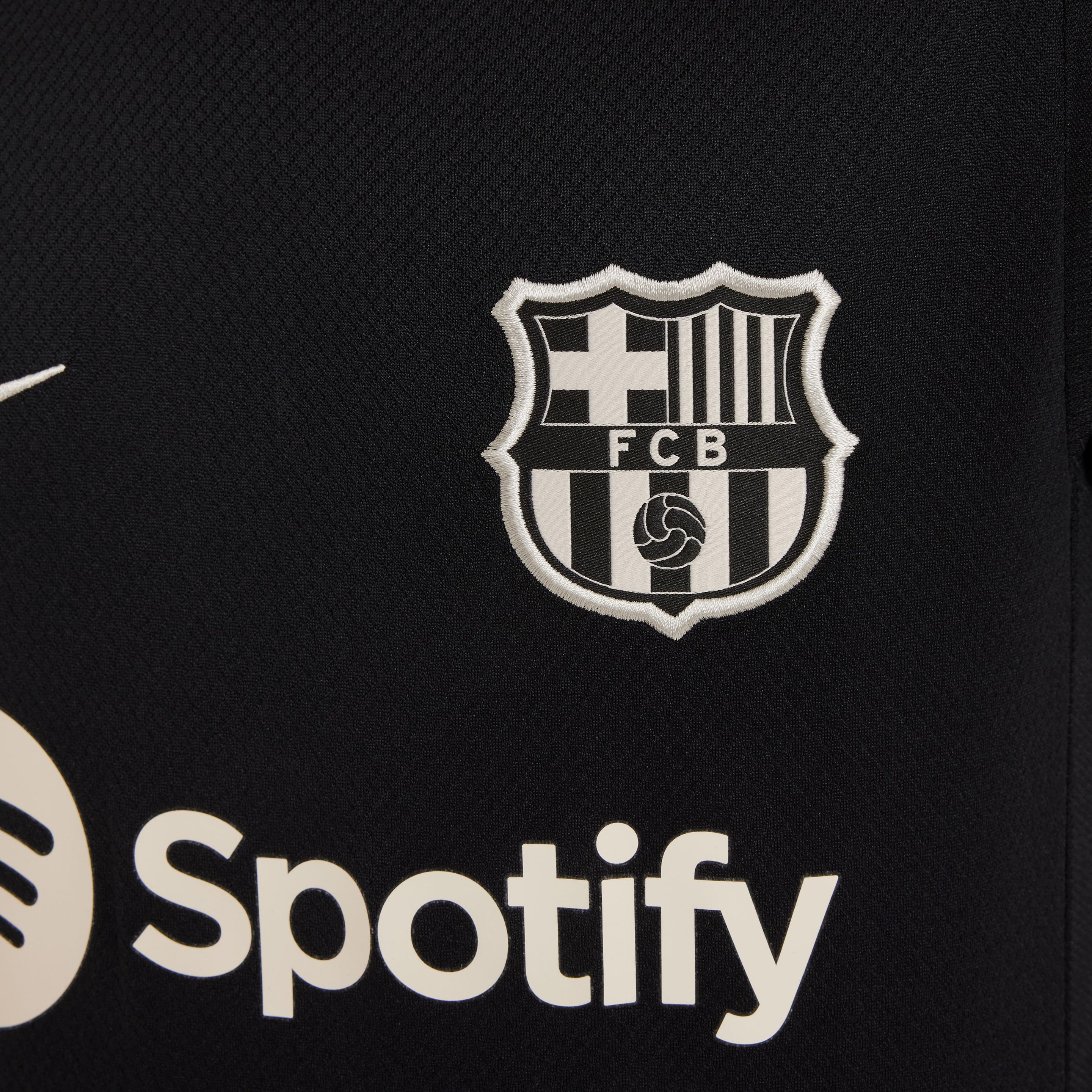 FC Barcelona Strike Knit kids trainingstop 24/25
