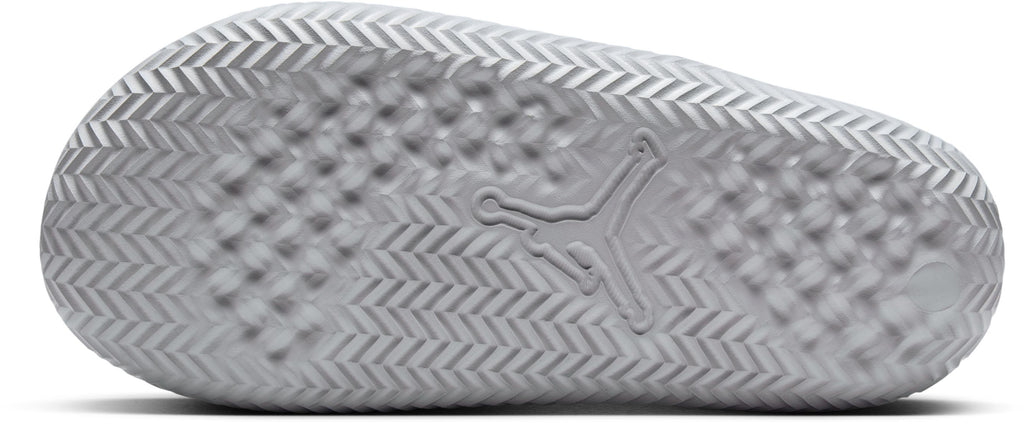 Jordan Play 2.0 slippers