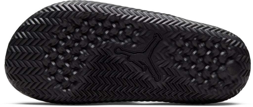 Jordan Play 2.0 slippers