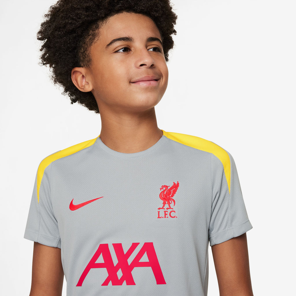 Liverpool FC Strike kids shirt 24/25