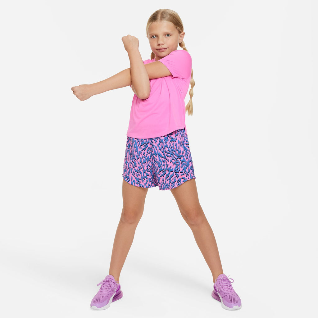 One Woven short