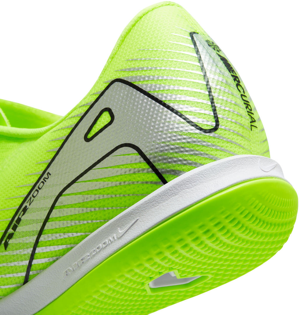 Mercurial Vapor 16 Academy zaalvoetbalschoenen