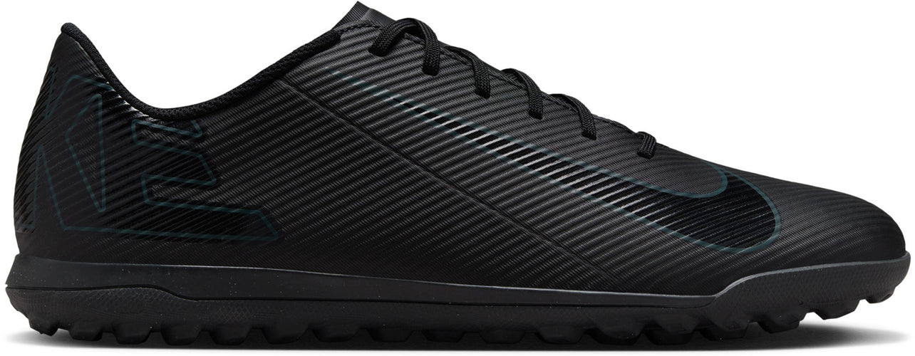 Vapor 16 Club TF voetbalschoenen