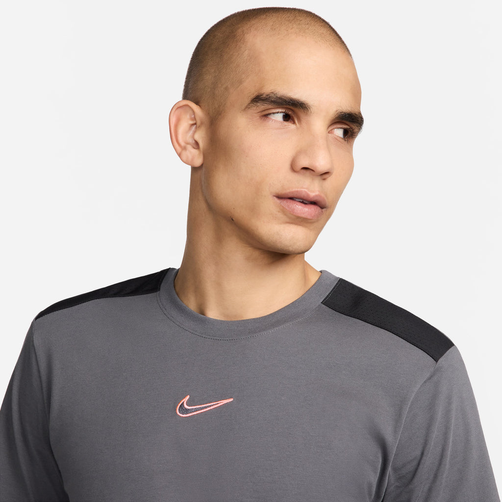 Sportswear Graphic t-shirt