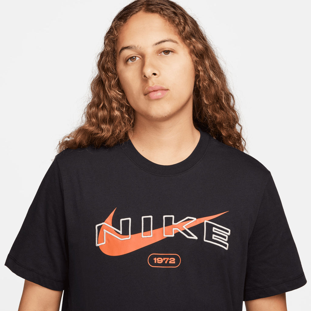 Sportswear shortsleeve shirt