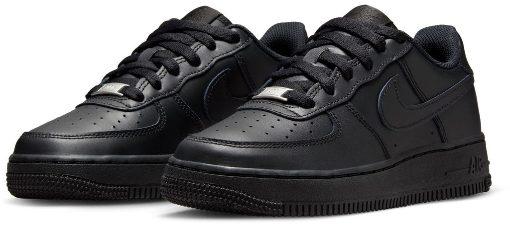Air Force 1 LE sneakers