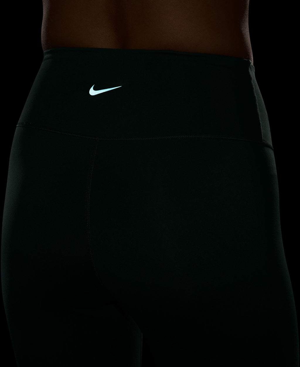 One High-waisted 7/8 legging