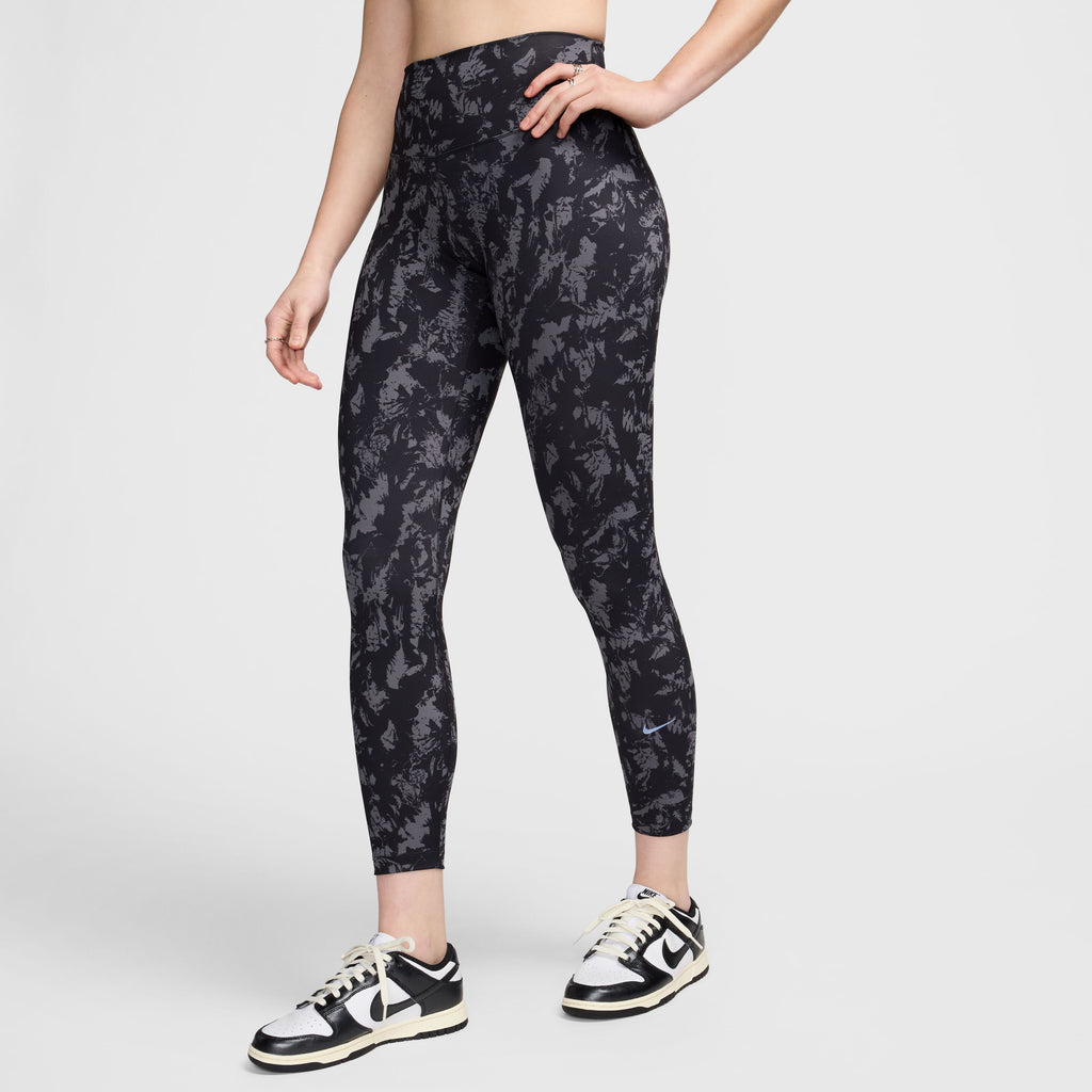 One High-waisted 7/8 legging