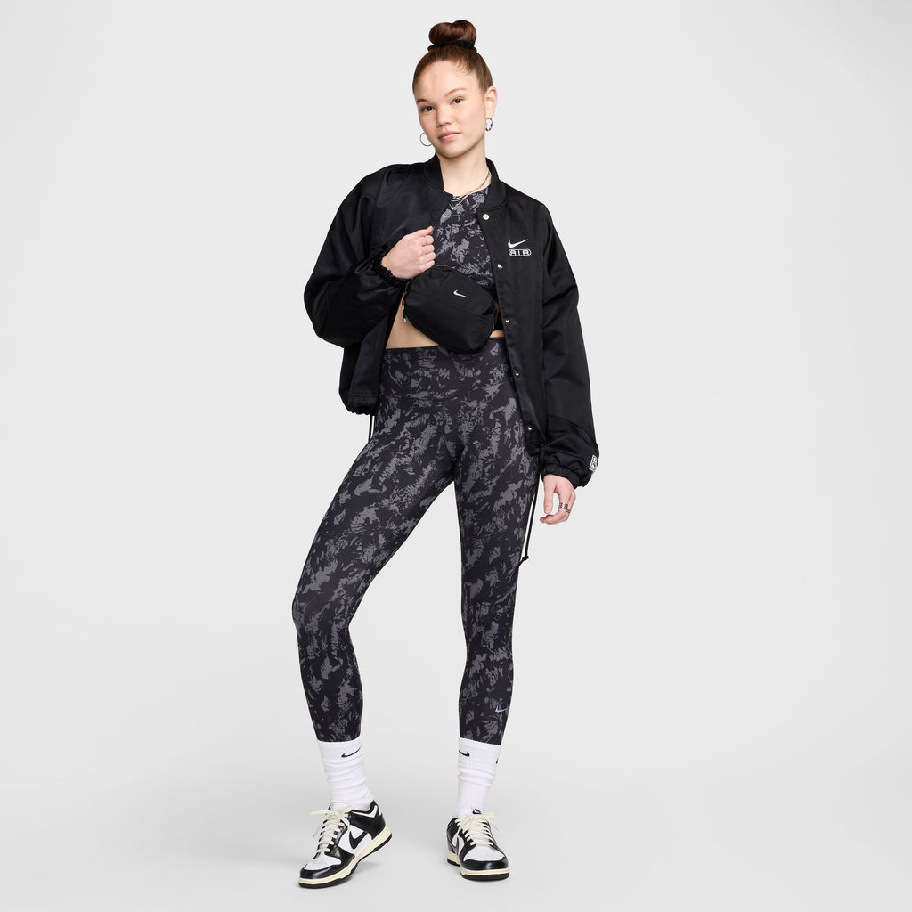 One High-waisted 7/8 legging