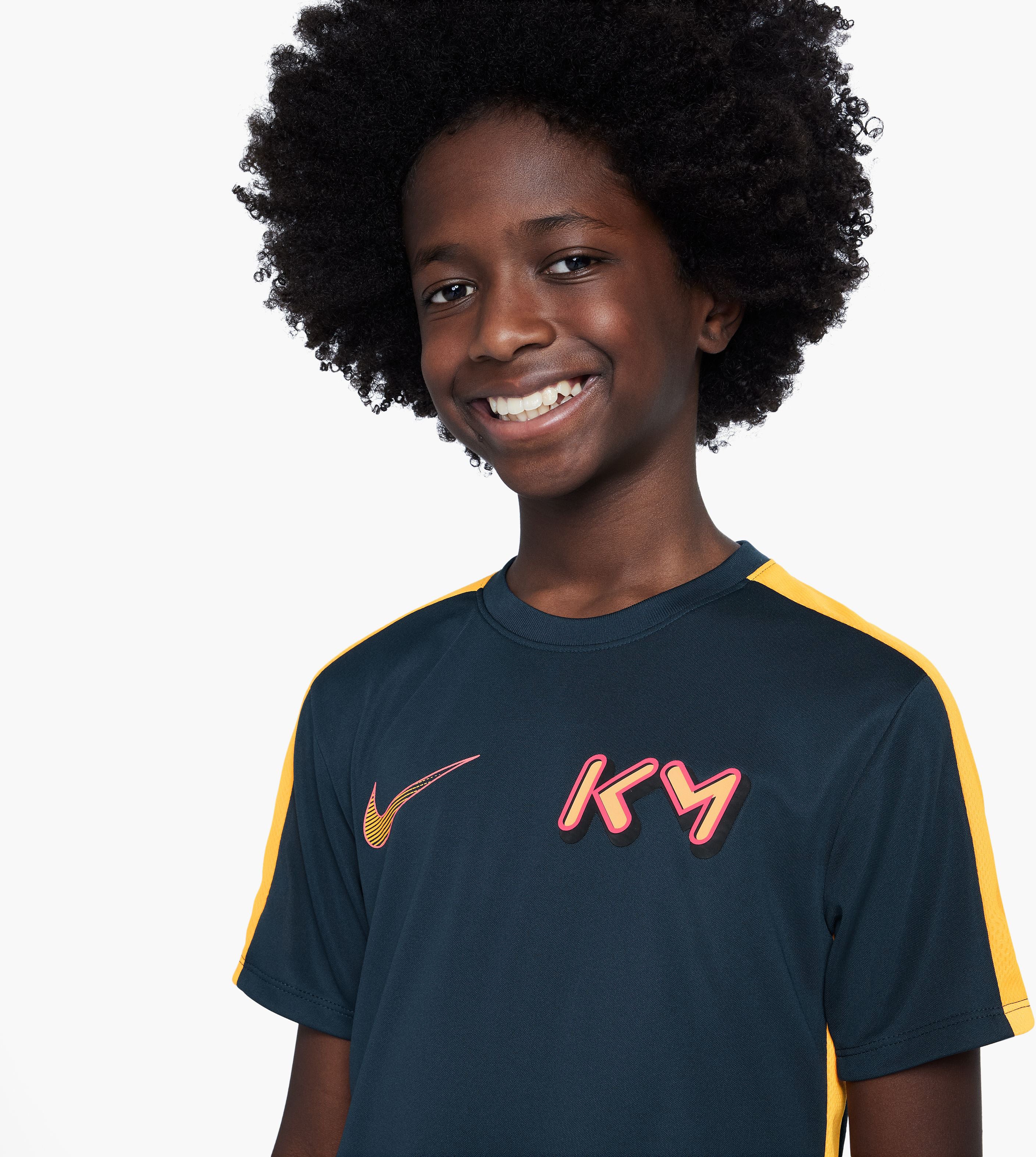 Kylian Mbappé Academy23 shirt
