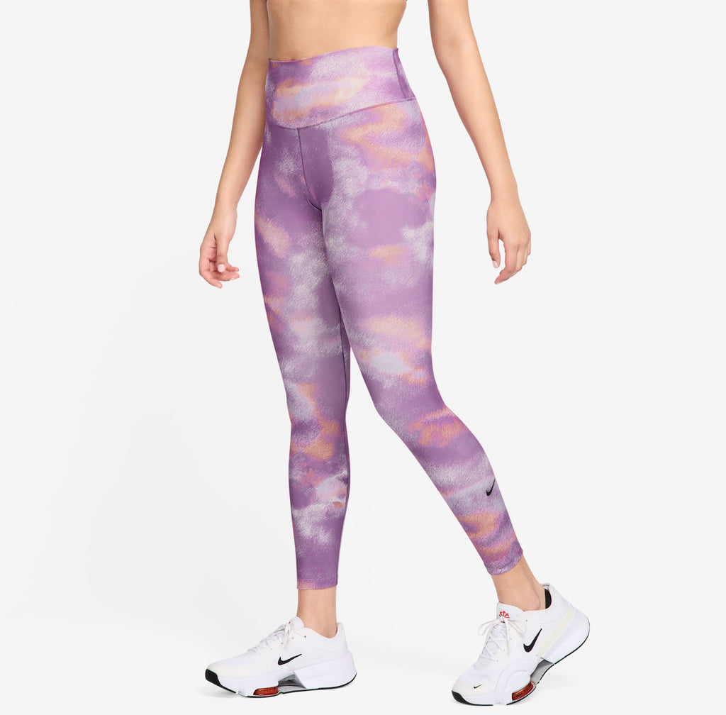 One High-waisted 7/8 legging