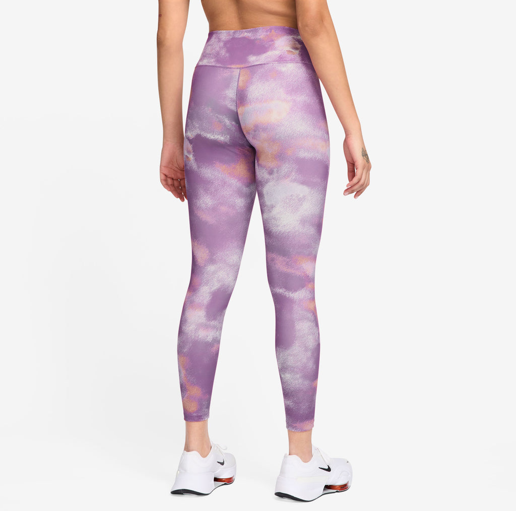 One High-waisted 7/8 legging