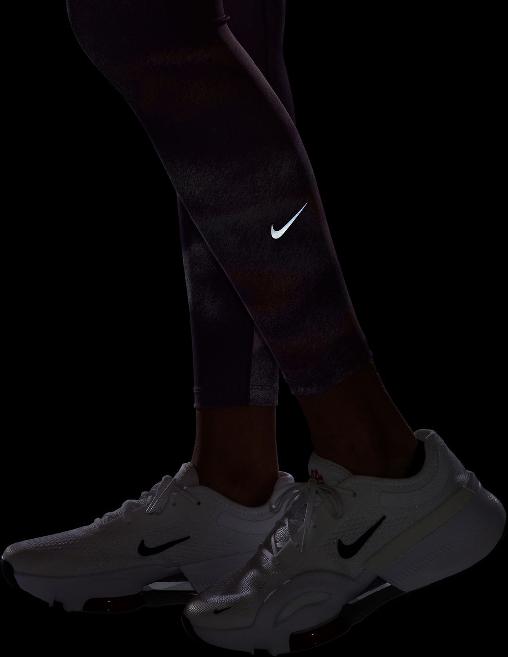 One High-waisted 7/8 legging