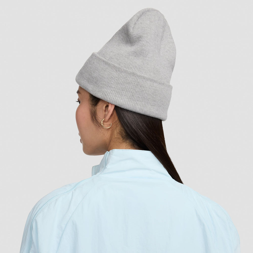 Peak beanie
