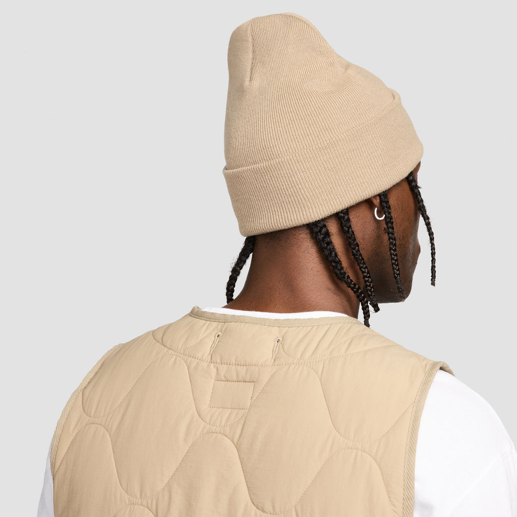 Peak beanie
