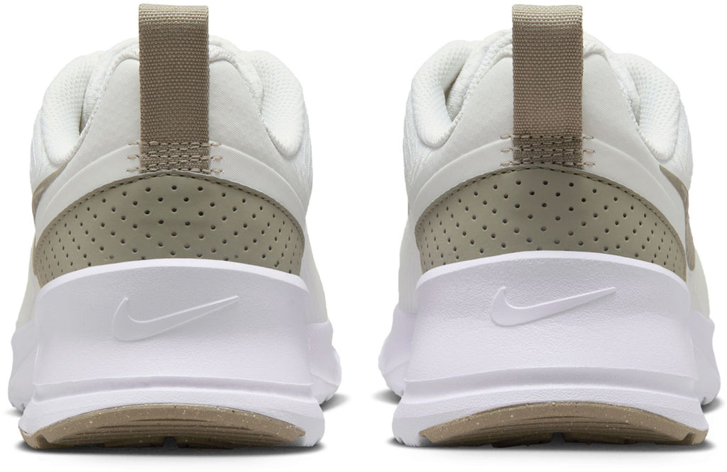 Air Max Nuaxis sneakers