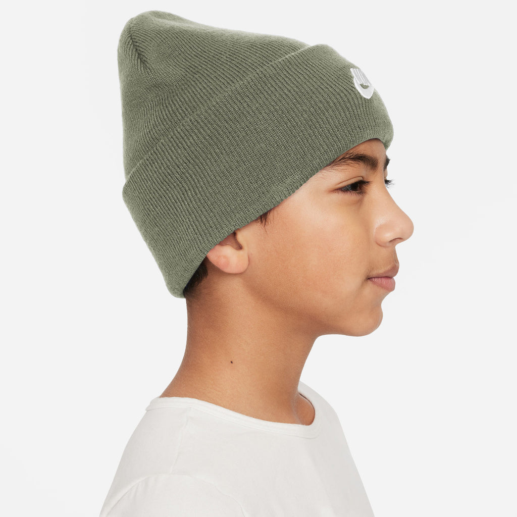 Peak beanie