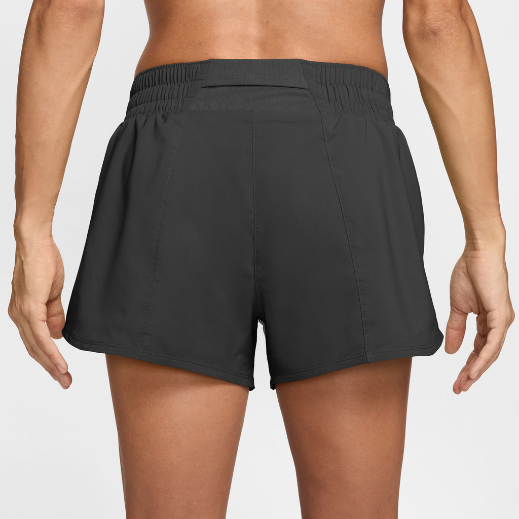 One Swoosh Dri-FIT Mid short