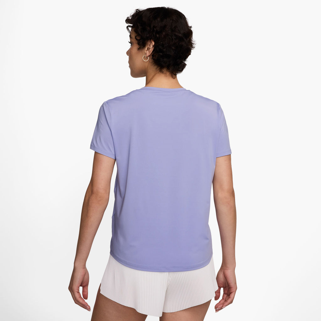 One Swoosh Dri-FIT t-shirt