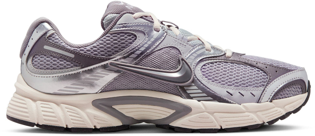 V5 RNR sneakers