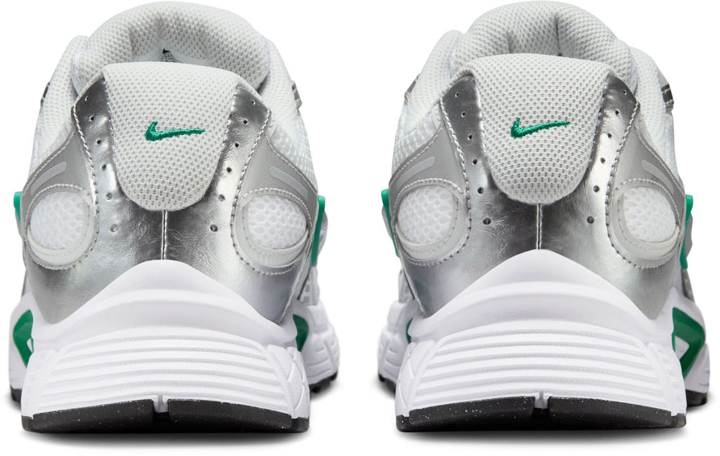V5 RNR sneakers