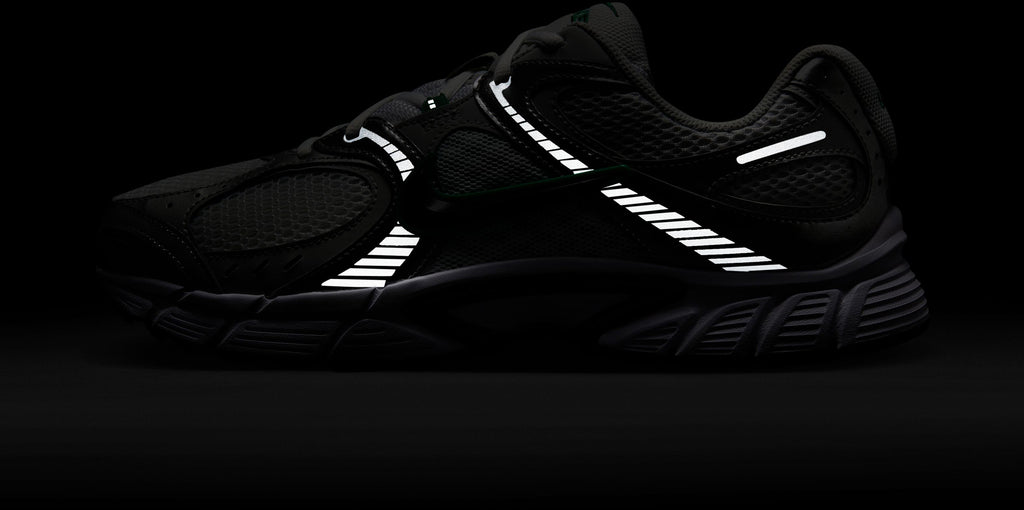 V5 RNR sneakers