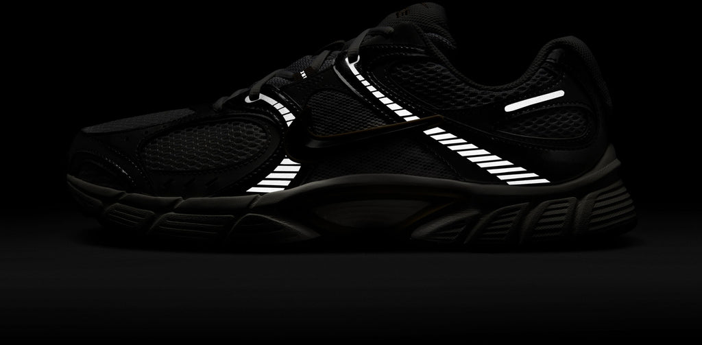 V5 RNR sneakers