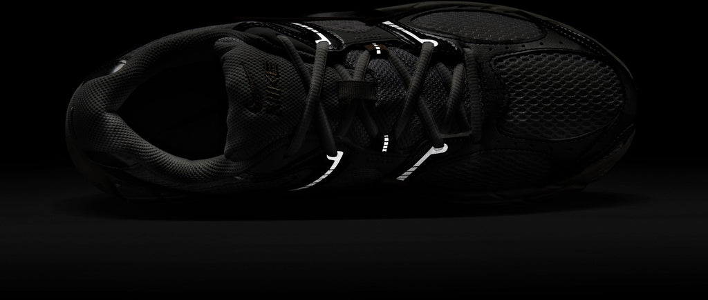 V5 RNR sneakers