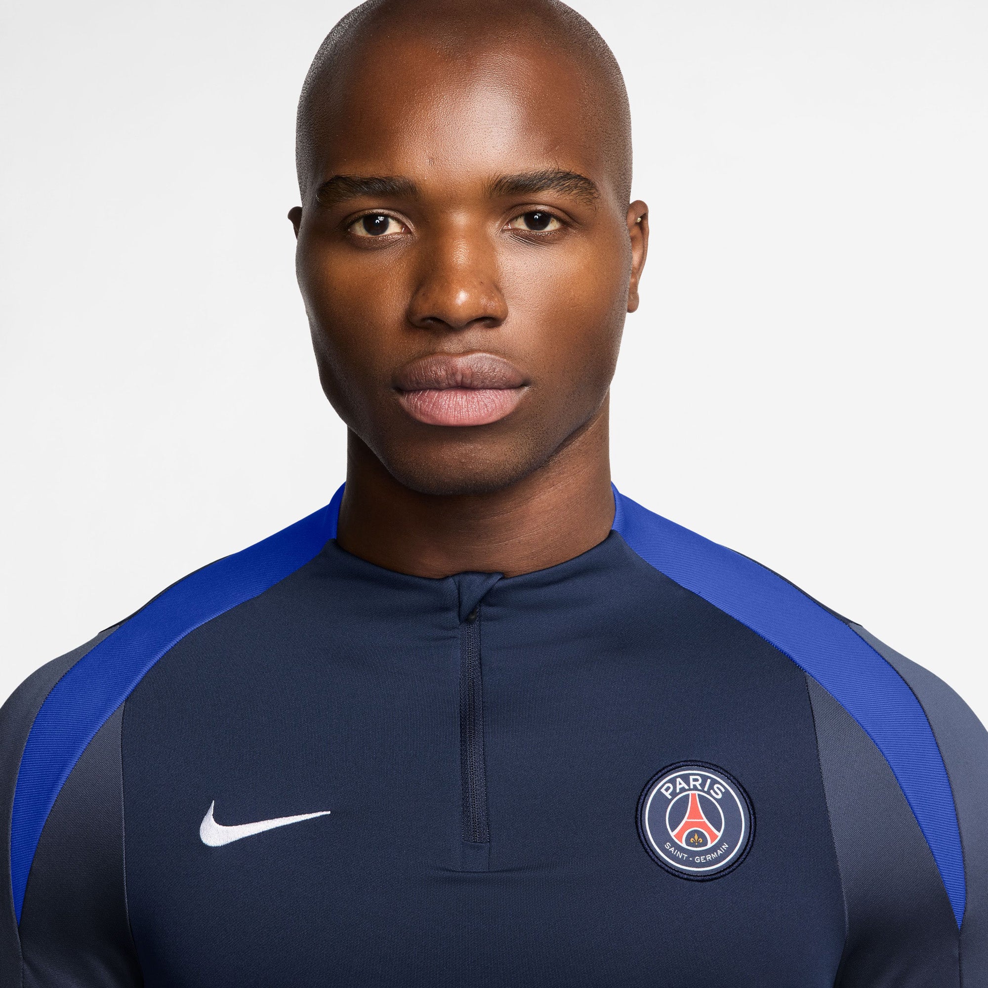 Paris Saint-Germain Strike shirt