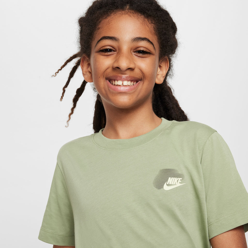 Sportswear Standard Issue Graphic t-shirt