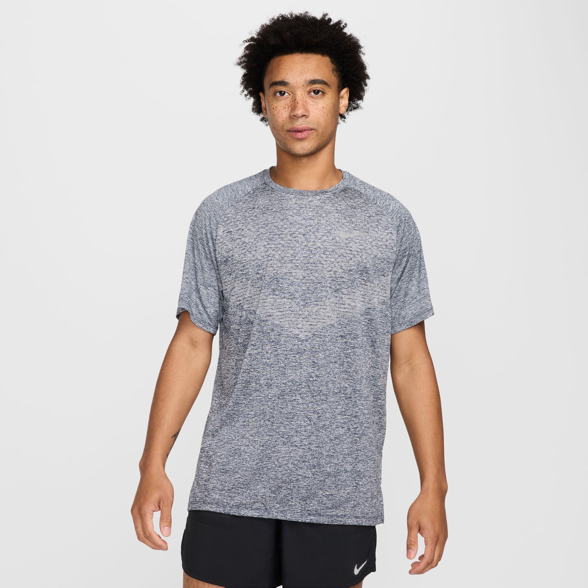 Stride Dri-FIT Advantage t-shirt
