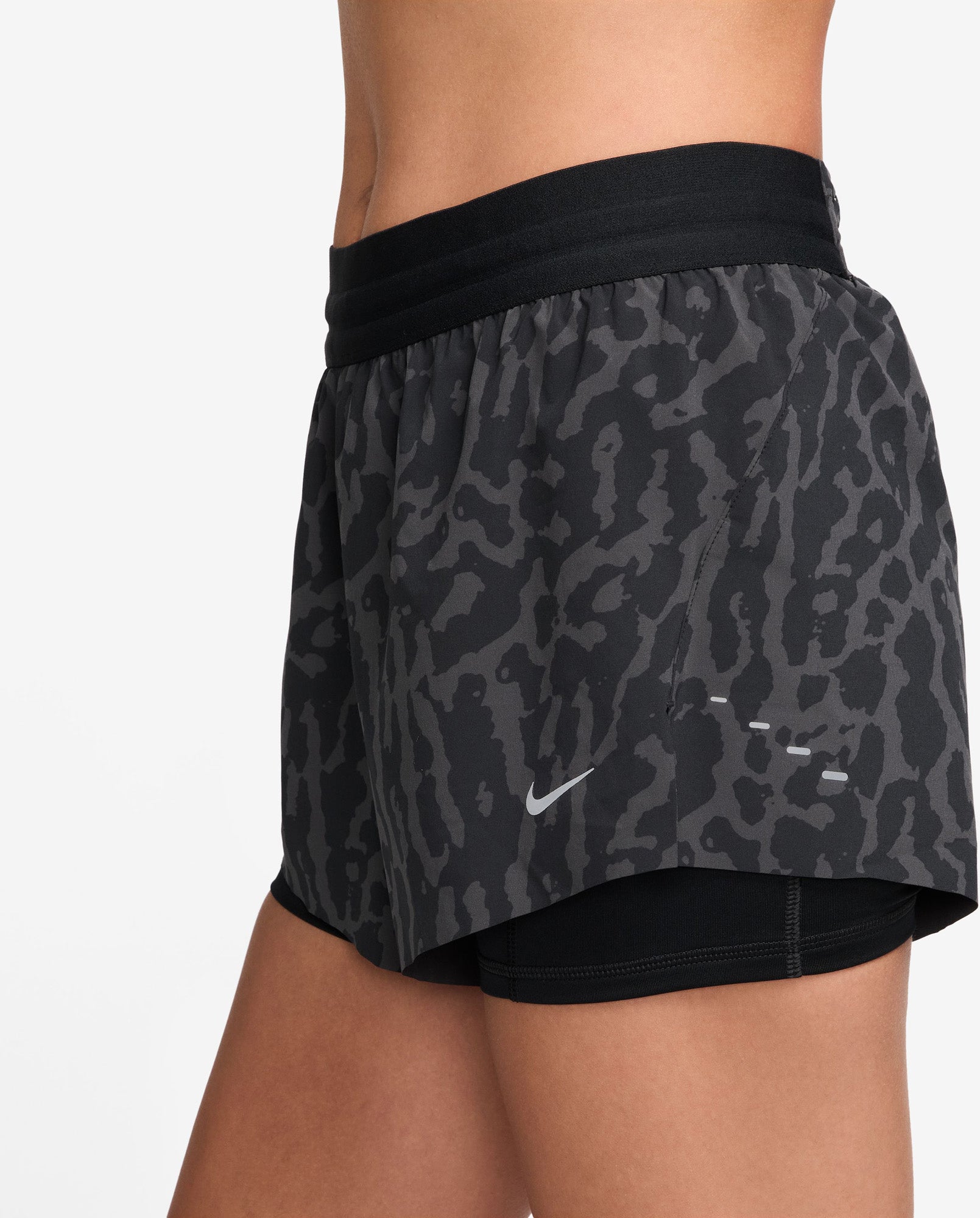 Swift Dri-FIT Mid-rise short