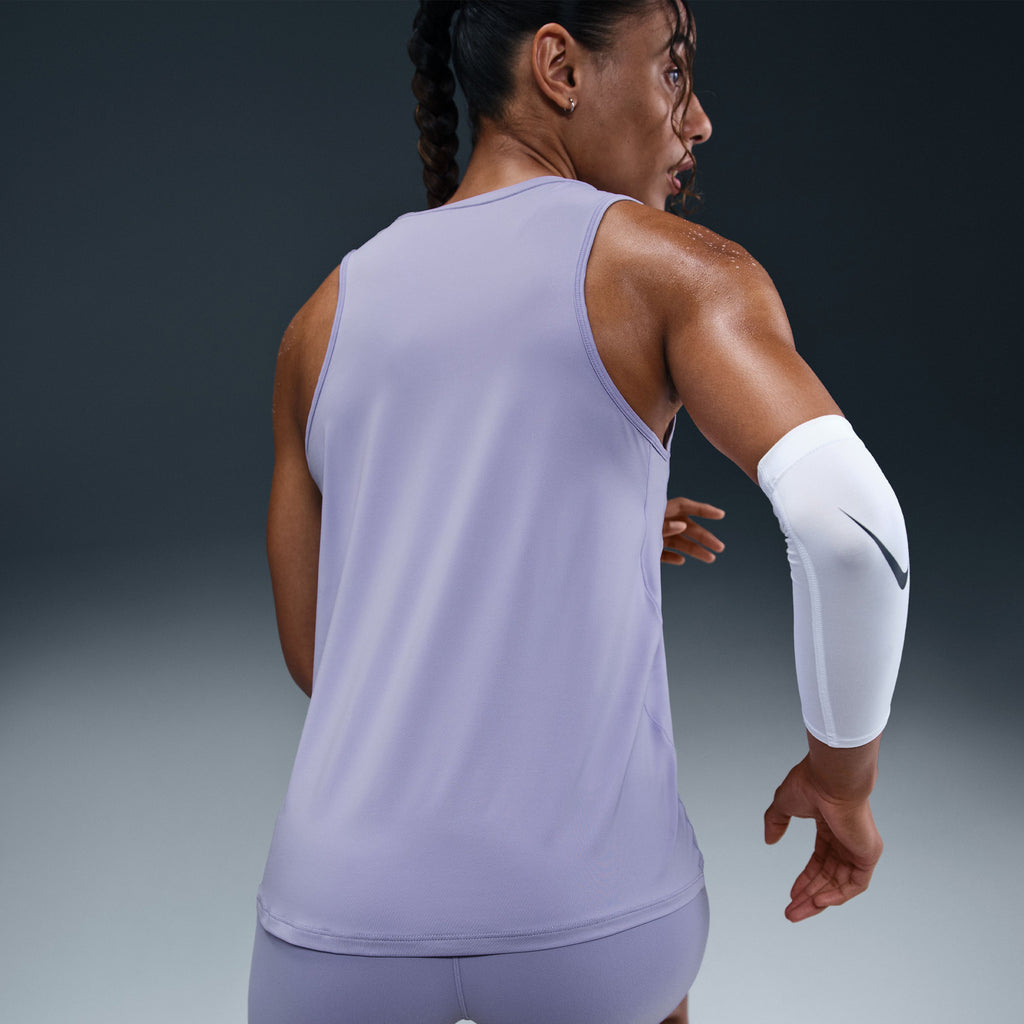 One Classic Tank top