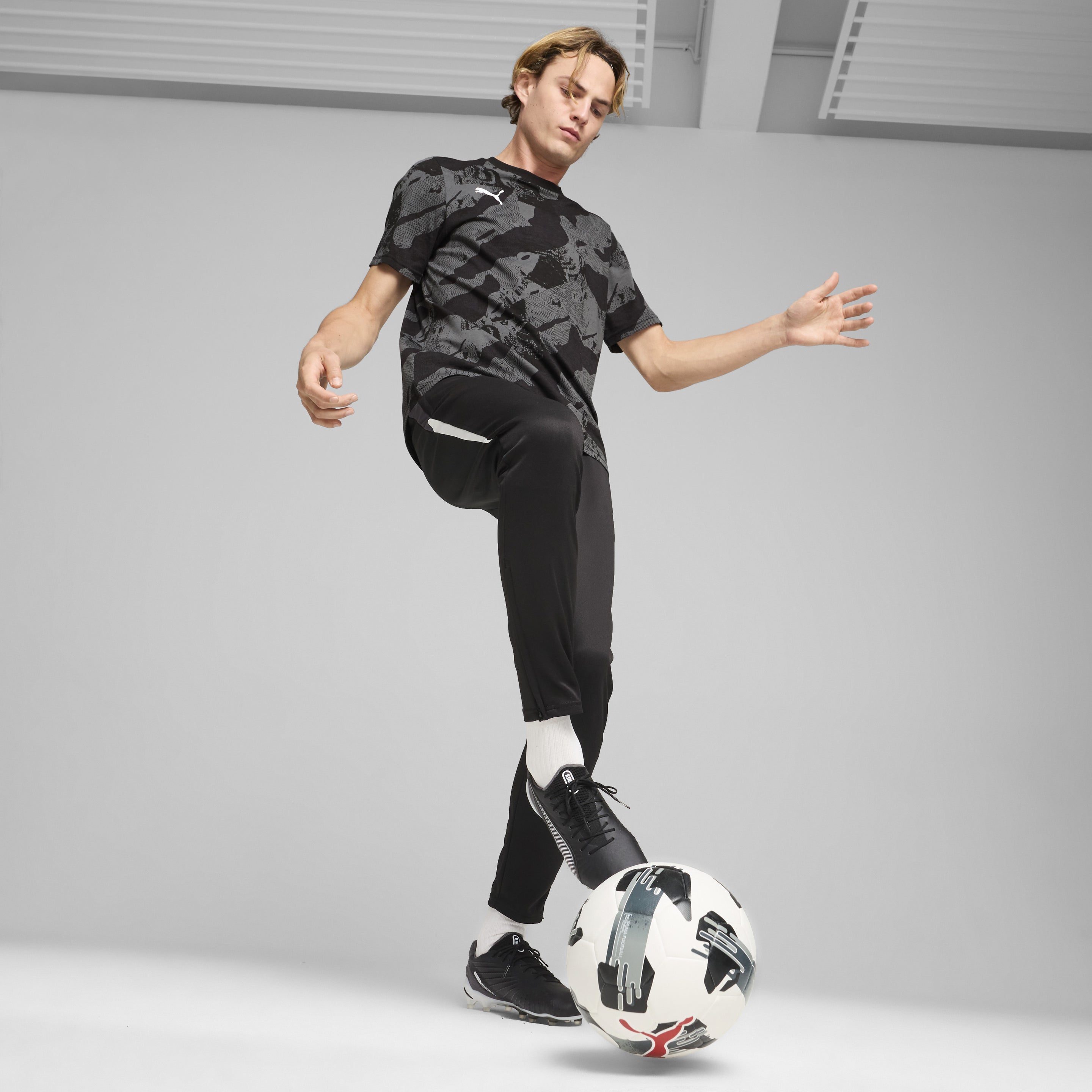 King Ultimate FG/AG voetbalschoenen