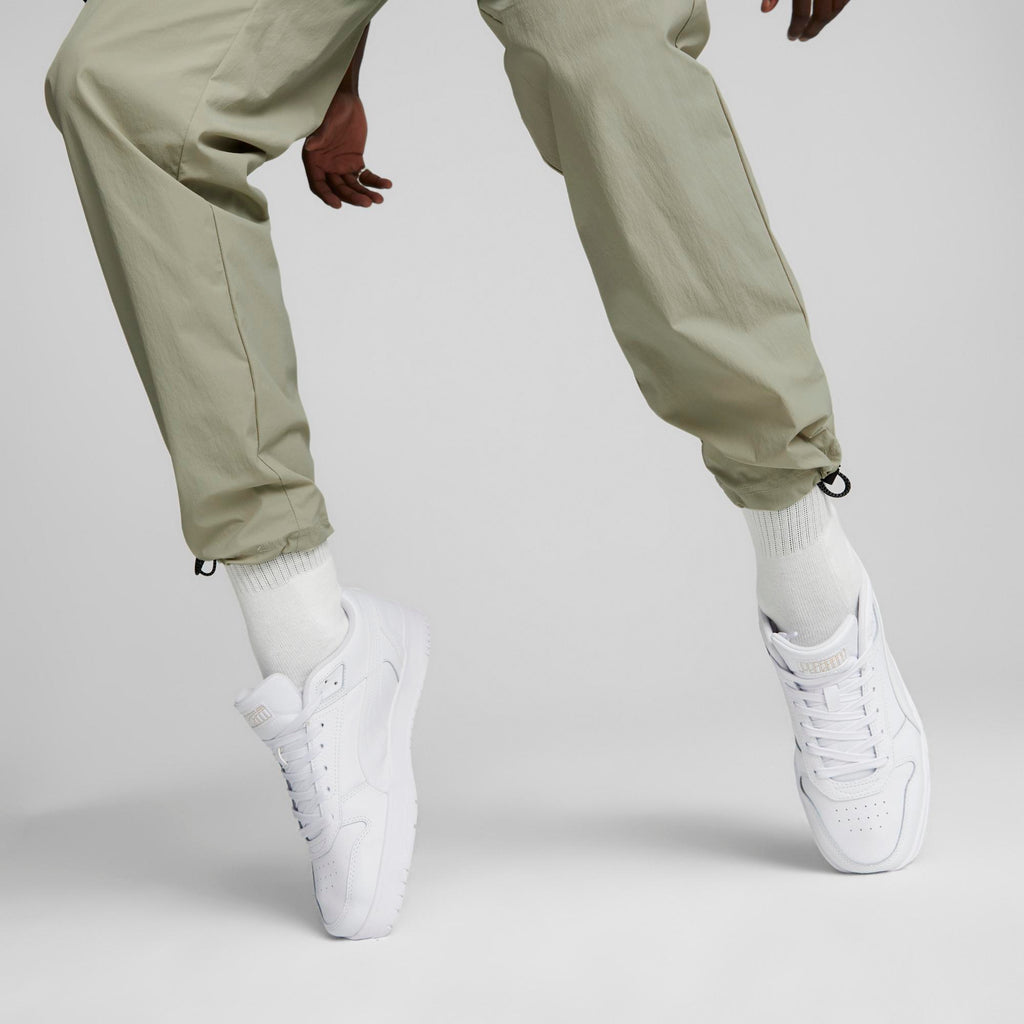 Game Low sneakers