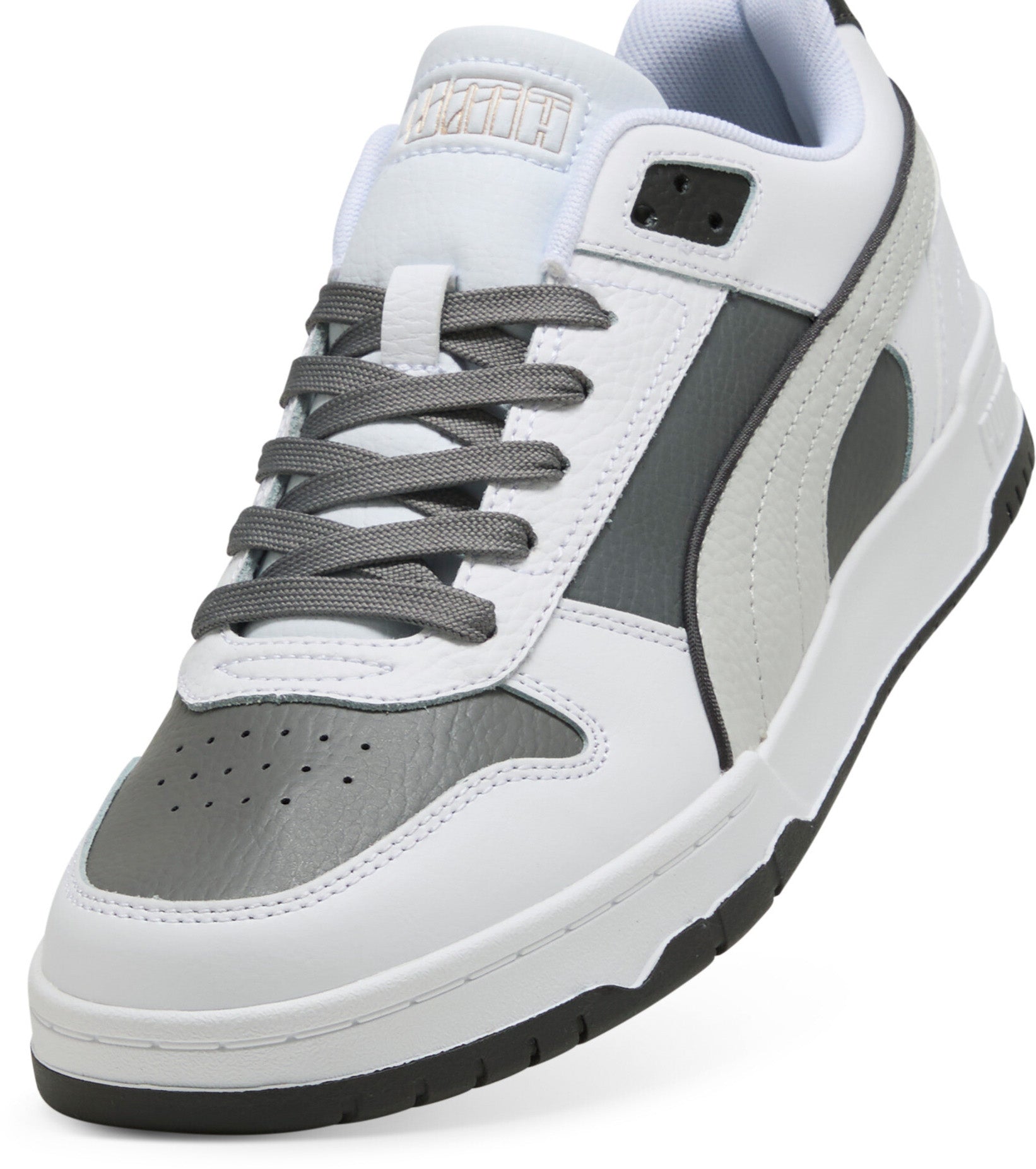 Game Low sneakers