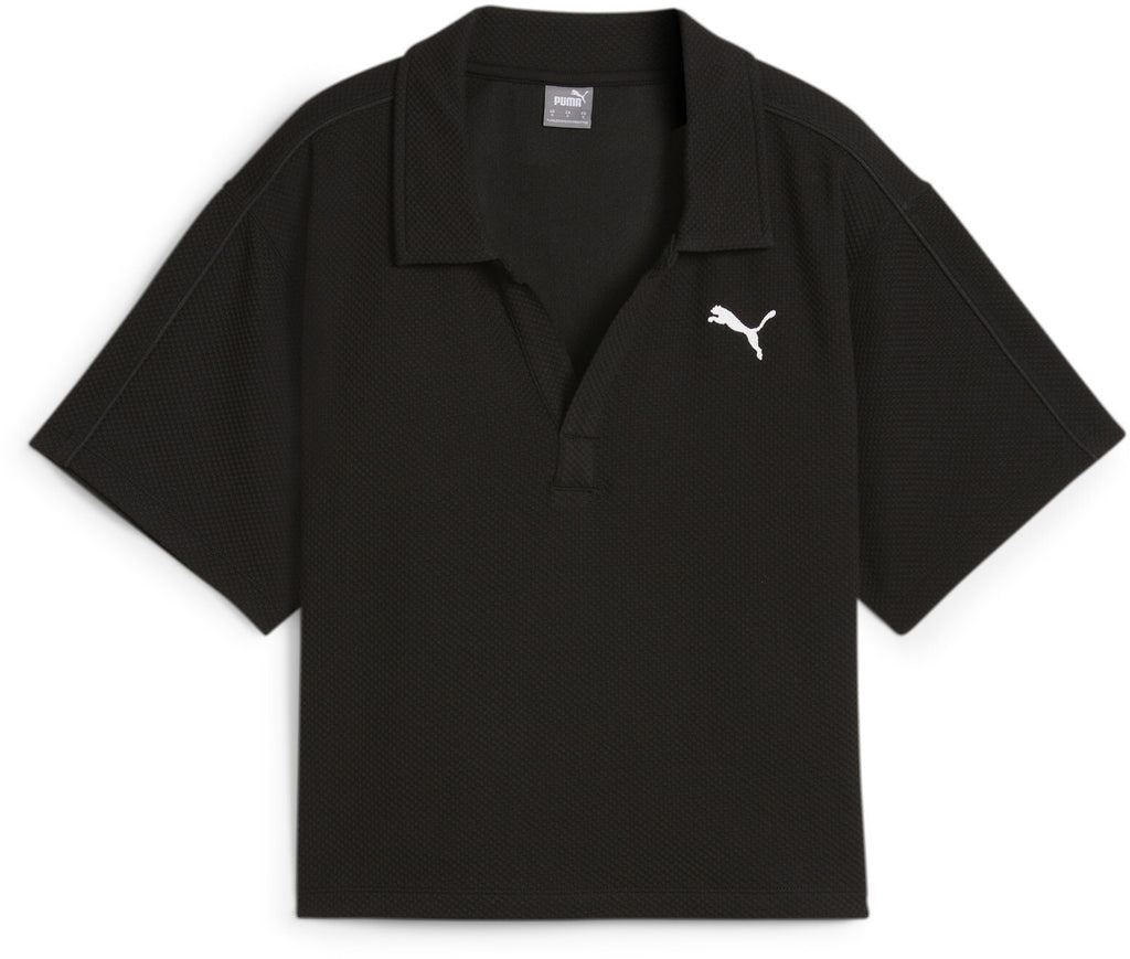 Her polo
