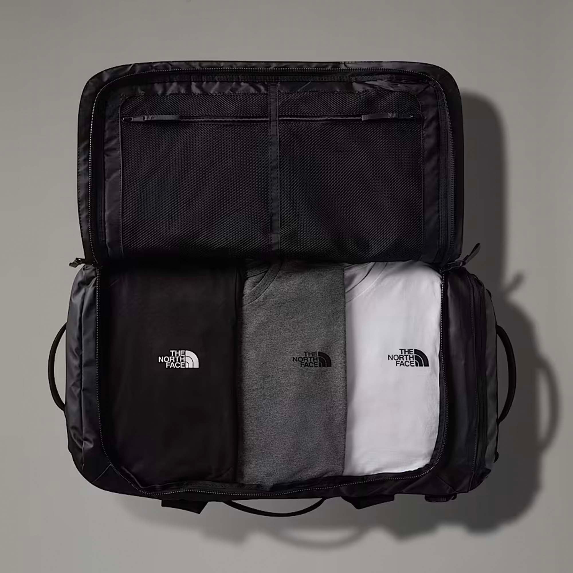 Base Camp Voyager Duffel-reistas 62L