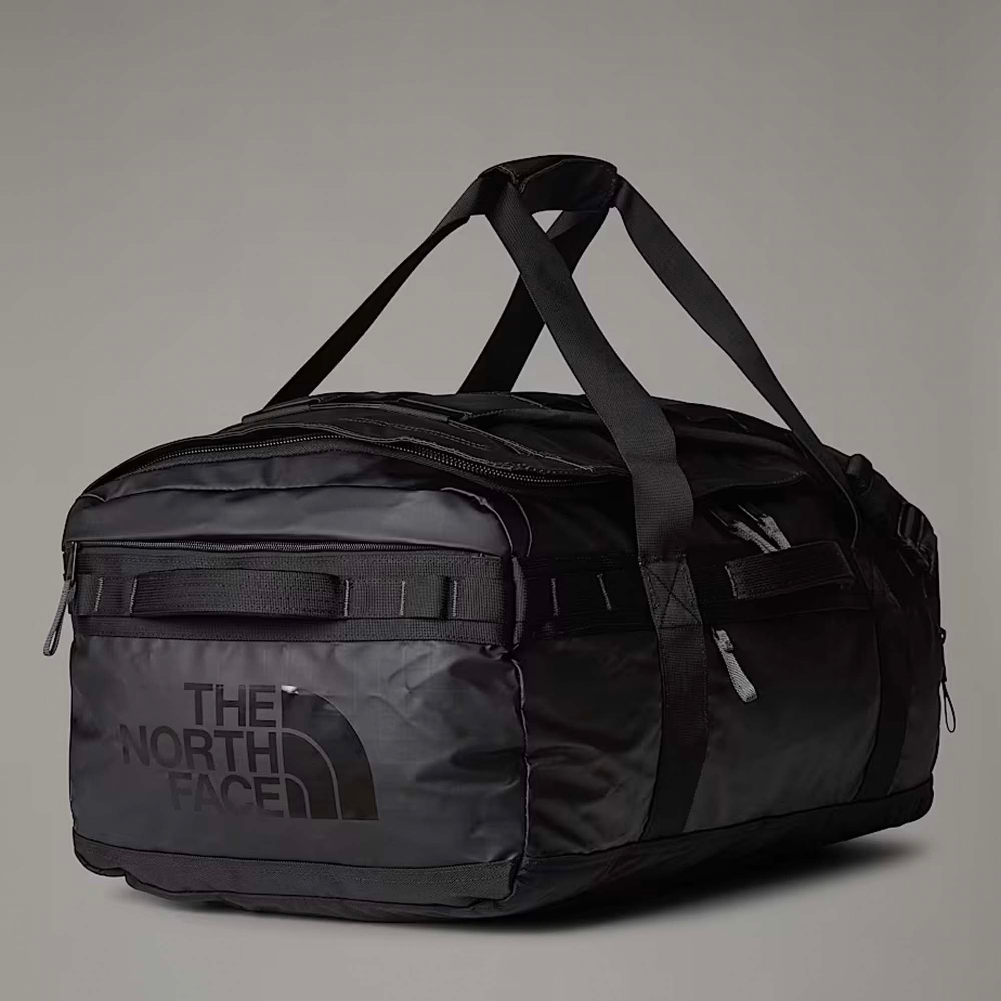 Base Camp Voyager Duffel-reistas 62L