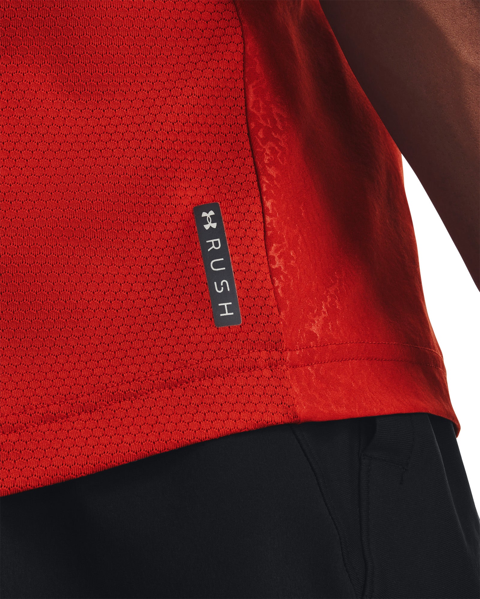 Emboss 2.0 shirt