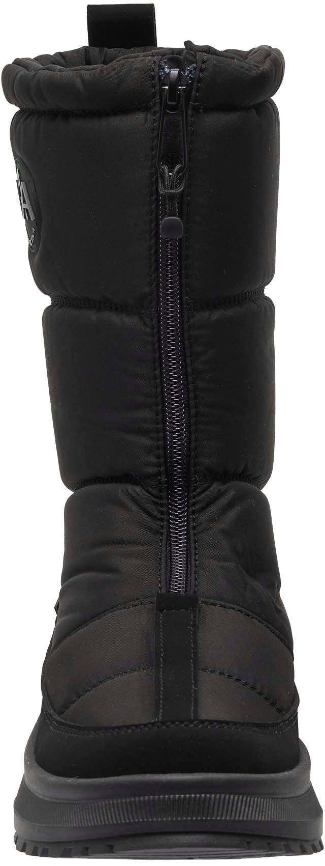 An 8772 snowboots