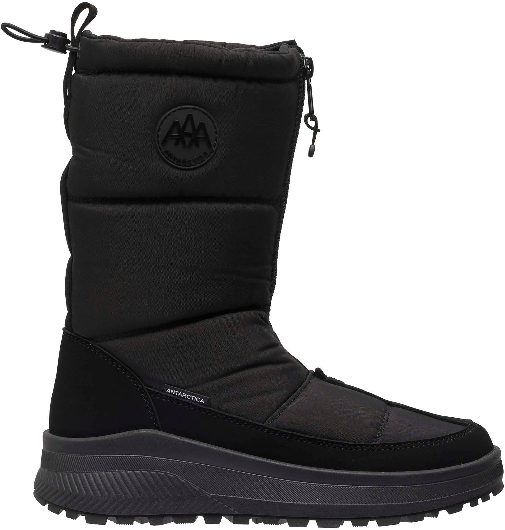 An 8772 snowboots